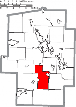 Location of Clay Township in Tuscarawas County