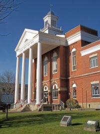 Marshall County Courthouse West Virginia.jpg